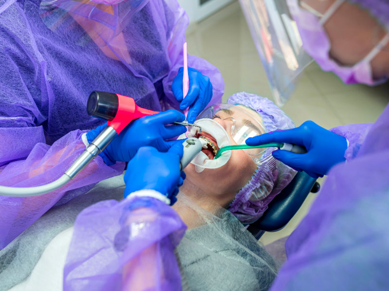 Valdoly implant